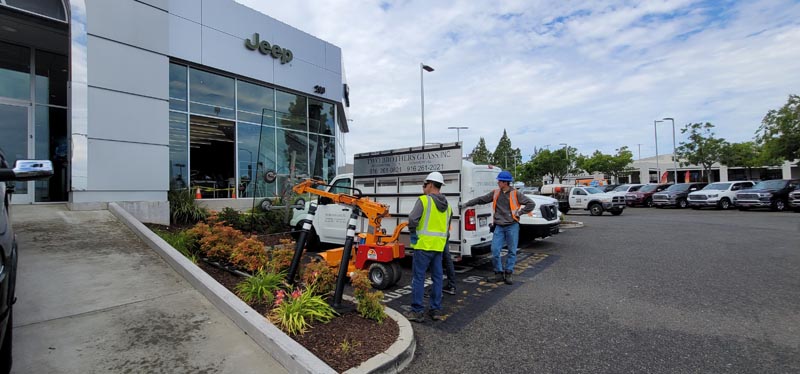 commercial glass windows repair and installation services